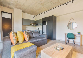 Sandton City Splendid Apartment